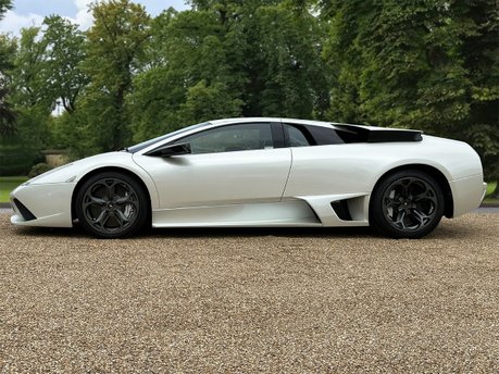 Lamborghini Murcielago LP640 MANUAL 8