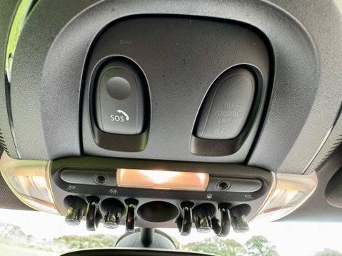 Mini Hatch 2.0 John Cooper Works Auto Euro 6 (s/s) 3dr 51