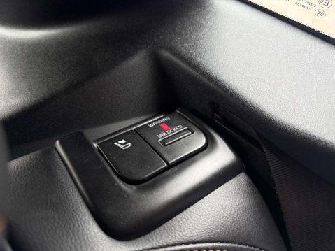 Volvo V40 2.0 D2 Lux Euro 6 (s/s) 5dr 42