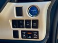 Toyota Noah Hybrid G 43