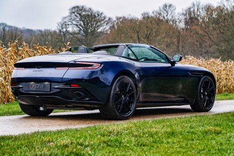 Aston Martin DB11 V8 VOLANTE