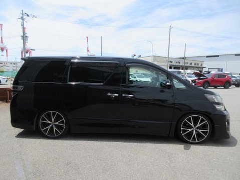 Toyota Vellfire 2.4 Z GOLDEN EYES + 7 Seats 8