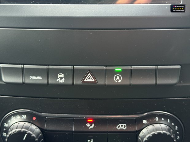Mercedes-Benz Vito Crew Cab AUTO XLWB L3H1 Premium Plus 116 Alloys Sensors Tow Bar NO VAT EURO 41