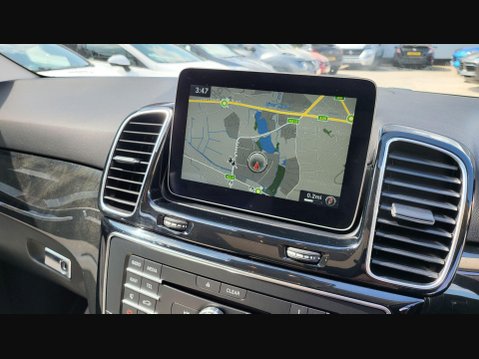 Mercedes-Benz GLE GLE 350 D 4MATIC AMG LINE PREMIUM PLUS 23