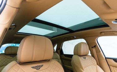 Bentley Bentayga W12 Mulliner 12