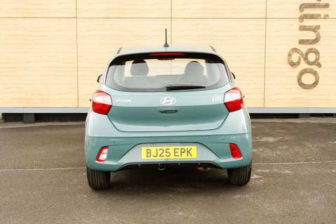 Hyundai i10 ADVANCE 6