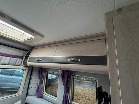 Auto-Sleepers Warwick Duo 2 Berth|2 Belt|Kitchen|Awning|AUTOMATIC|VANLUX 26