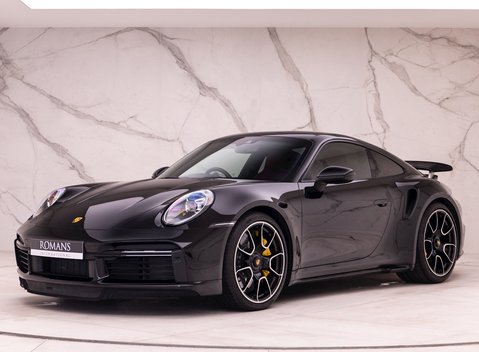 Porsche 911 Turbo S (992) 6