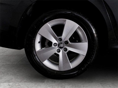 Skoda Scala 1.0 TSI SE Edition Hatchback 5dr Petrol Manual Euro 6 (s/s) (116 ps) Air Co 10