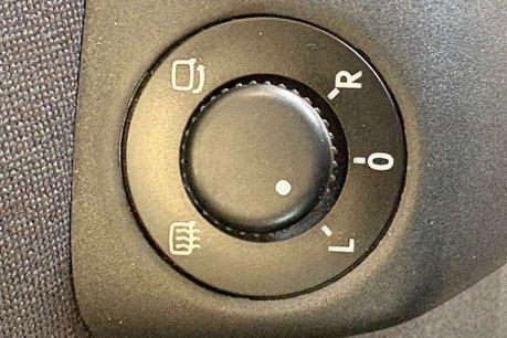 Volkswagen Polo 1.2 TSI BlueMotion Tech SE Hatchback 5dr Petrol DSG Euro 6 (s/s) (90 ps) 36