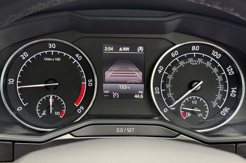 Skoda Superb SE L EXECUTIVE TDI - PANORAMIC SUNROOF  35