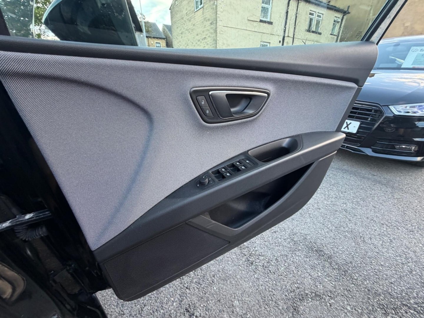 2019 SEAT Leon — image 17
