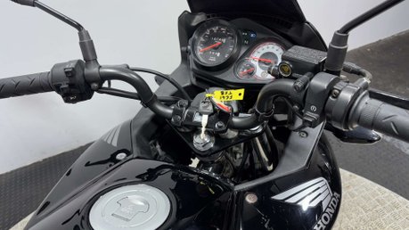 Honda CBF125 CBF 125 2011 10K NEW MOT 125CC LEARNER BIKE VERY CLEAN 14