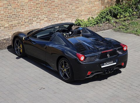 Ferrari 458 Spider 11