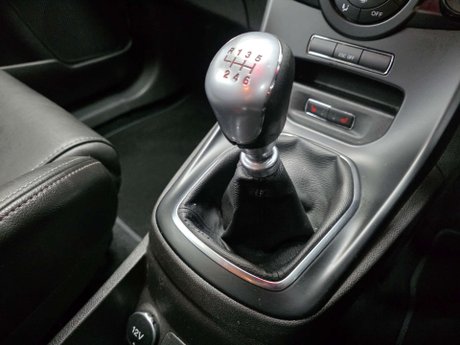 Ford Fiesta 1.6T EcoBoost ST-3 Hatchback 3dr Petrol Manual Euro 6 (182 ps) 12