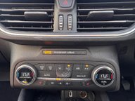 Ford Focus X 18