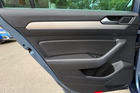 Volkswagen Passat GT TDI BMT ESTATE -£20 ROAD TAX - PAN ROOF -APPLE CARPLAY -DEMO+1 OWNER 30