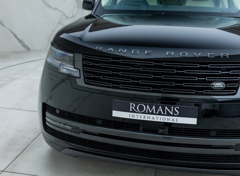 Land Rover Range Rover P460e Autobiography LWB 31