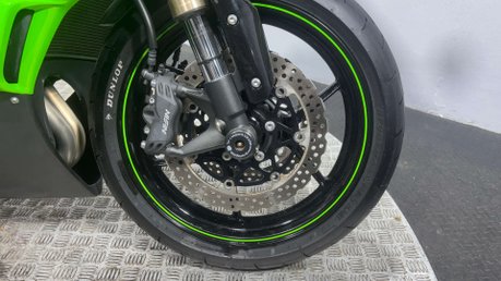 Kawasaki Ninja ZX6R 2009 ONLY 4K MEGA CLEAN 600CC SPORTS BIKE NEW MOT 43