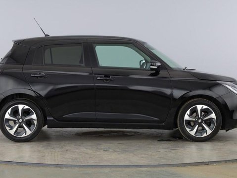Suzuki Swift ULTRA 5