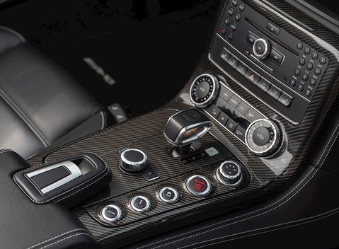 Mercedes-Benz SLS AMG Roadster 20