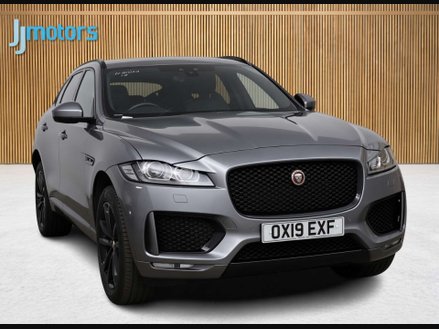 Jaguar F-Pace 2.0 D180 Chequered Flag SUV 5dr Diesel Auto AWD Euro 6 (s/s) (180 ps)