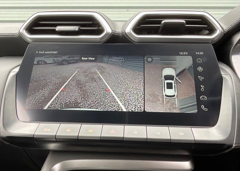 MG ZS 1.5 HYBRID+ TROPHY 21