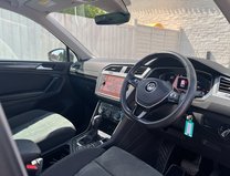 Volkswagen Tiguan 2.0 TSI SEL SUV 5dr Petrol DSG 4Motion Euro 6 (s/s) (190 ps) 10