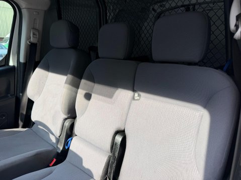 Peugeot Partner 1.6 HDi 850 Professional Panel Van 4dr Diesel Manual L1 (132 g/km, 90 bhp) 25