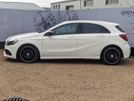 Mercedes-Benz A Class A 200 D AMG LINE PREMIUM 4