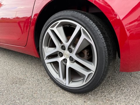 Peugeot 308 E-HDI FELINE 8