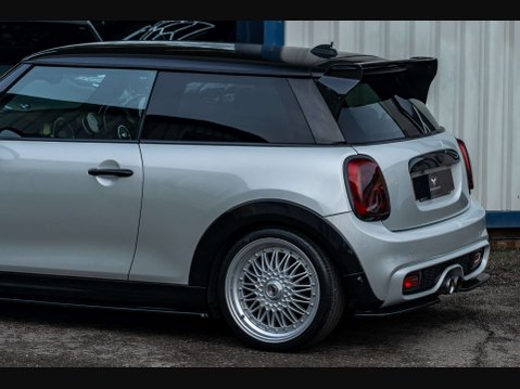 Mini Hatch 2.0 Cooper S Auto 3dr 25
