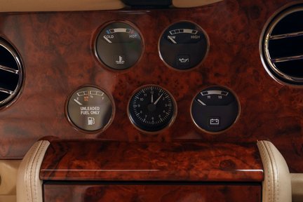 Bentley Brooklands Saloon 18