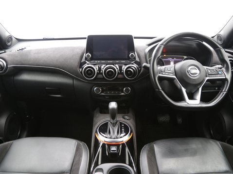 Nissan Juke 1.0 DIG-T Tekna+ DCT Auto Euro 6 (s/s) 5dr 9