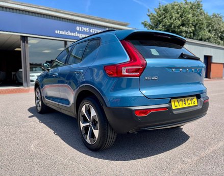 Volvo XC40 2.0 XC40 + B4 MHEV Auto 5dr 73