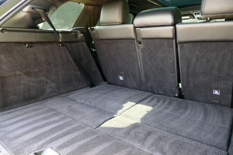 Land Rover Range Rover Sport 3.0 Range Rover Sport Autobiography Dynamic SDV6 Auto 4WD 5dr 18