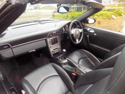 Porsche 911 997 CARRERA 4S CONVERTIBLE 56