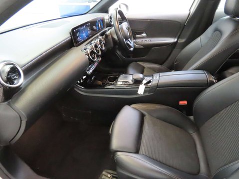 Mercedes-Benz A Class 1.5 A 180 Sport Executive D Auto 5dr 8