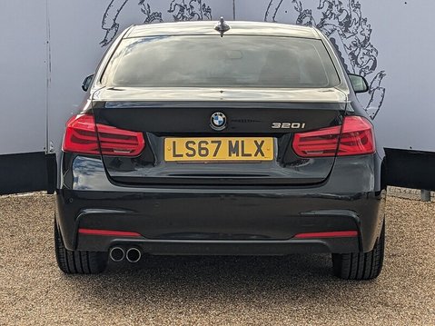 BMW 3 Series 320I M SPORT 8