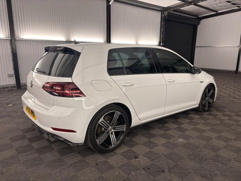 Volkswagen Golf 2.0 TSI R DSG 4Motion Euro 6 (s/s) 5dr 56