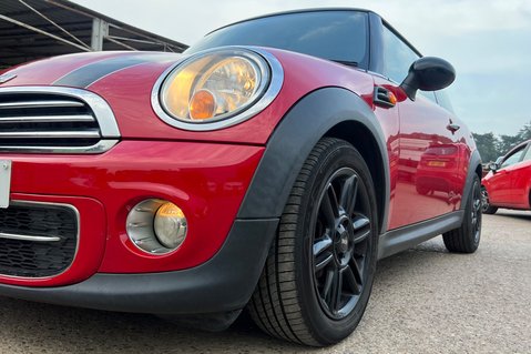 Mini Hatch COOPER D - PART EXCHANGE TO CLEAR -£20 ROAD TAX -MOT SEPT 2027 33
