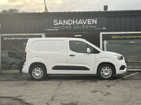 Vauxhall Combo 1.5 Turbo D 2300 Sportive Panel Van 4dr Diesel Manual L1 H1 Euro 6 (100 ps) 5
