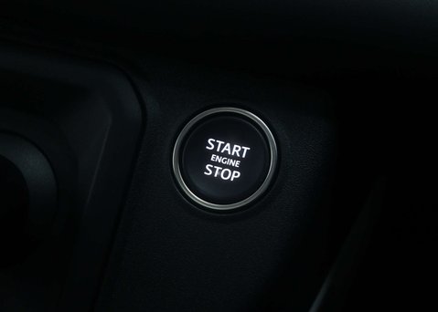 Land Rover Defender 3.0 Defender X-Dynamic HSE D300 MHEV A 4WD 5dr 41