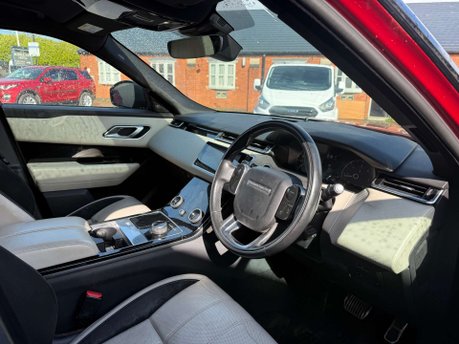 Land Rover Range Rover Velar 2.0 Range Rover Velar R-Dynamic S D240 Auto 4WD 5dr 9