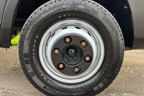 Iveco Daily 70C18D Crew Cab Dropside with Tail Lift - Air Con - Low Miles 30