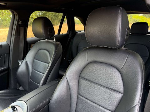 Mercedes-Benz GLC 3.0 GLC350d V6 AMG Line (Premium Plus) G-Tronic 4MATIC Euro 6 (s/s) 5dr 10