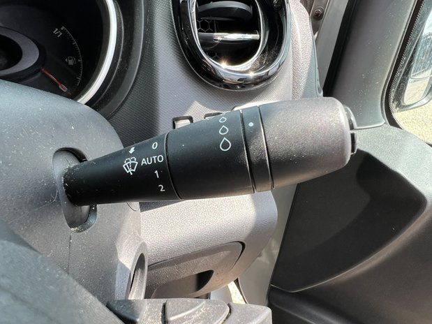 Vauxhall Vivaro SWB L1H1 Low Roof Sport 2900 EURO 6 NO VAT 40