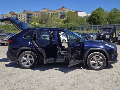 Toyota Rav4 2.5 VVT-h GPF Design SUV 5dr Petrol Hybrid CVT 4WD Euro 6 (s/s) (222 ps) 12