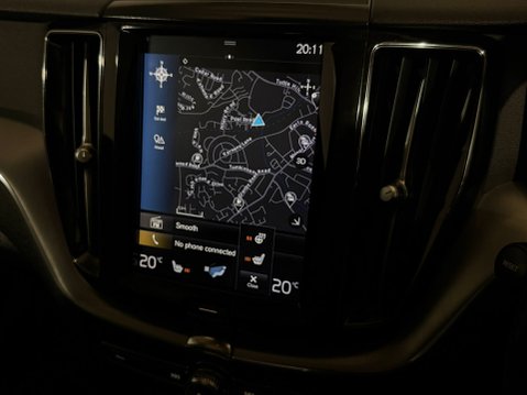 Volvo XC60 D4 MOMENTUM PRO AWD 16