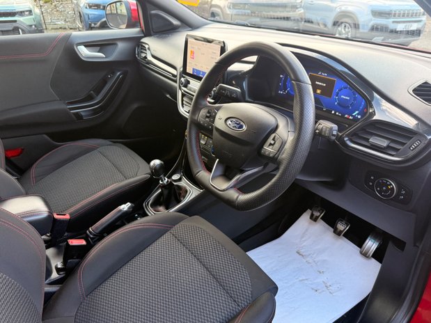 Ford Puma ST-LINE MHEV 18